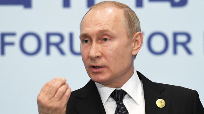Президент РФ Владимир Путин на пресс-конференции по итогам участия во втором форуме международного сотрудничества Один пояс - один путь в Пекине. 27 апреля 2019 Президент РФ Владимир Путин на пресс-конференции по итогам участия во втором форуме международного сотрудничества Один пояс - один путь в Пекине. 27 апреля 2019