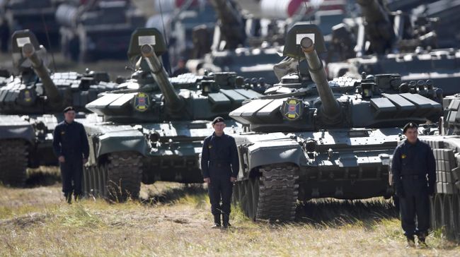 Танки Т-72Б3 армии России Танки Т-72Б3 армии России