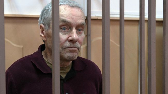 Отец полковника МВД Дмитрия Захарченко Виктор в Басманном суде Москвы Отец полковника МВД Дмитрия Захарченко Виктор в Басманном суде Москвы