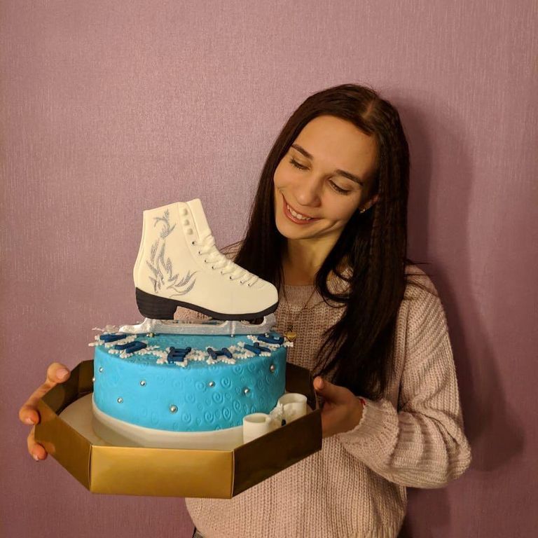 Алена Леонова