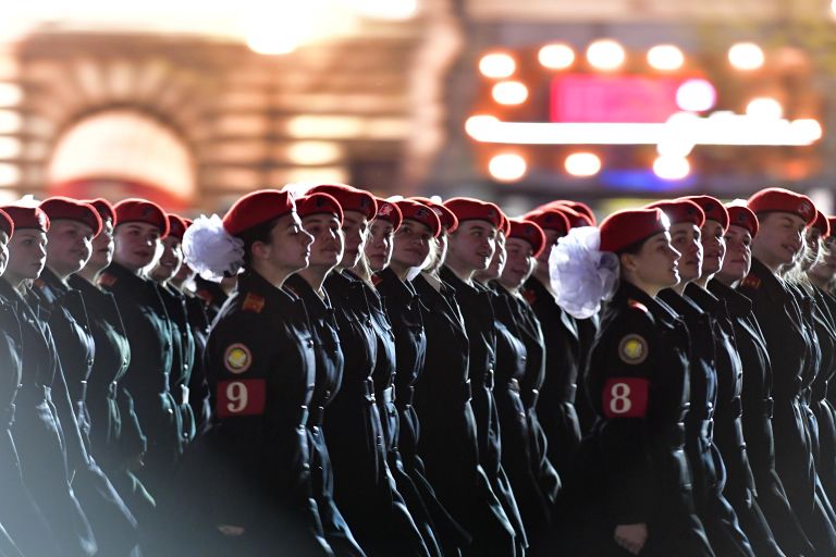 Парадные расчеты военнослужащих на репетиции военного парада на Красной площади