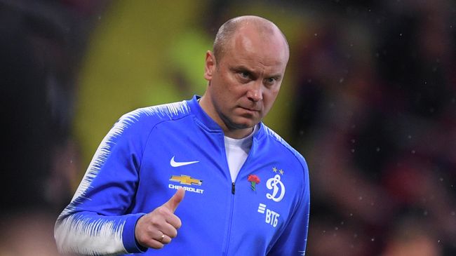 Главный тренер Динамо Дмитрий Хохлов