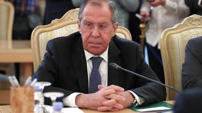 Министр иностранных дел РФ Сергей Лавров во время встречи в Москве с министром иностранных дел Исламской Республики Иран Мухаммадом Джавад Зарифом. 8 мая 2019 Министр иностранных дел РФ Сергей Лавров во время встречи в Москве с министром иностранных дел Исламской Республики Иран Мухаммадом Джавад Зарифом. 8 мая 2019