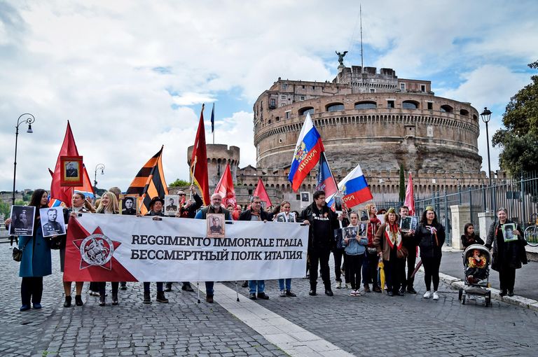 Участники акции Бессмертный полк в Риме Участники акции Бессмертный полк в Риме