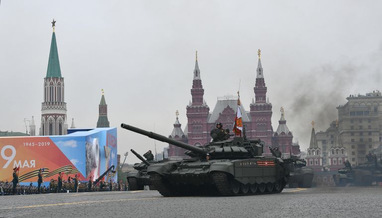 Танк Т-72Б3 на военном параде на Красной площади, посвящённом 74-й годовщине Победы в Великой Отечественной войне