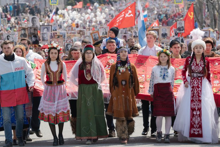 Участники акции Бессмертный полк в городе Петропавловске-Камчатском Участники акции Бессмертный полк в городе Петропавловске-Камчатском