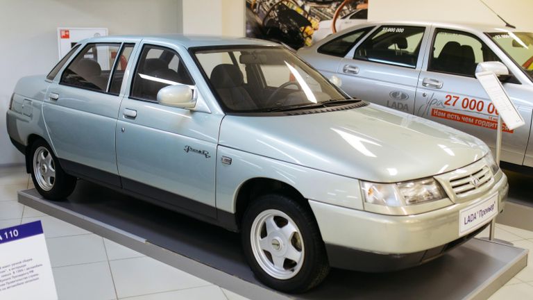 Автомобиль Lada Премьер в музее прототипов АвтоВАЗ в Тольятти Автомобиль Lada Премьер в музее прототипов АвтоВАЗ в Тольятти