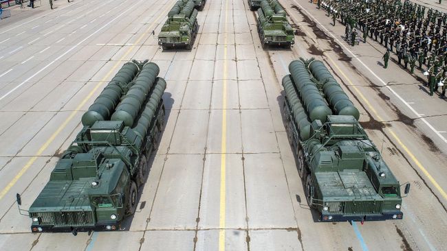 Зенитные ракетные комплексы С-400