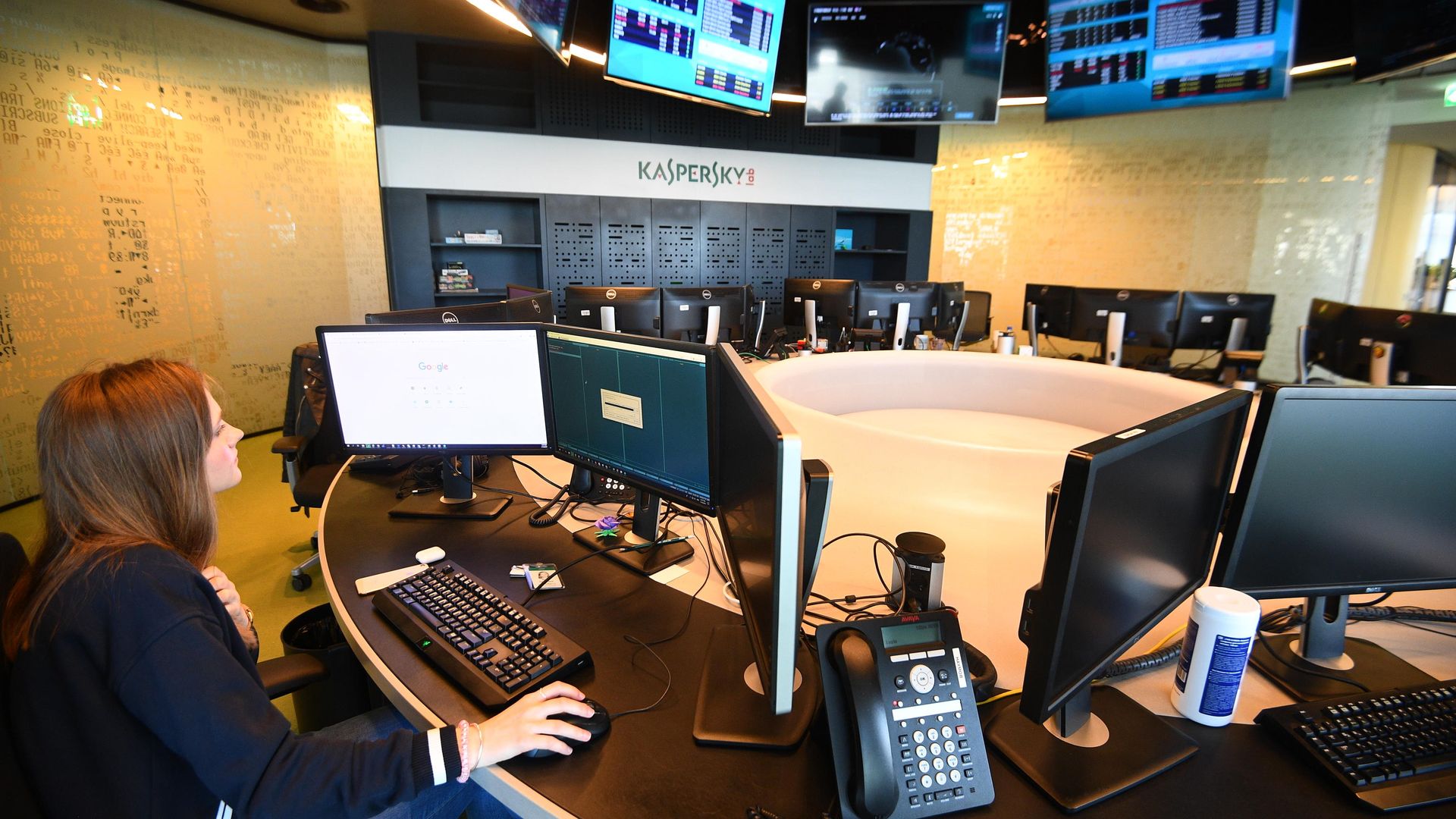 Сотрудница IT-компании Сотрудница IT-компании - РИА Новости, 1920, 11.10.2022