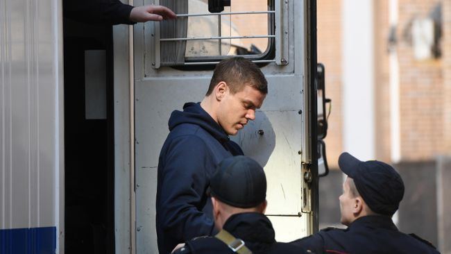 Рассмотрение по существу уголовного дела в отношении А. Кокорина и П. Мамаева Рассмотрение по существу уголовного дела в отношении А. Кокорина и П. Мамаева