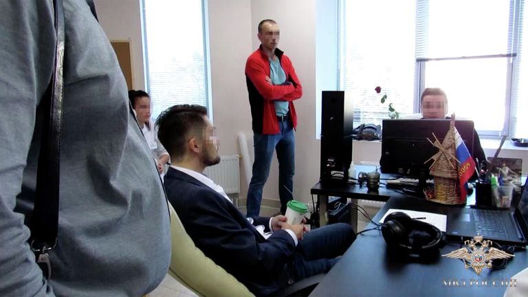 Следственные действия по делу о деятельности сети фиктивных медицинских клиник в Чувашии Следственные действия по делу о деятельности сети фиктивных медицинских клиник в Чувашии