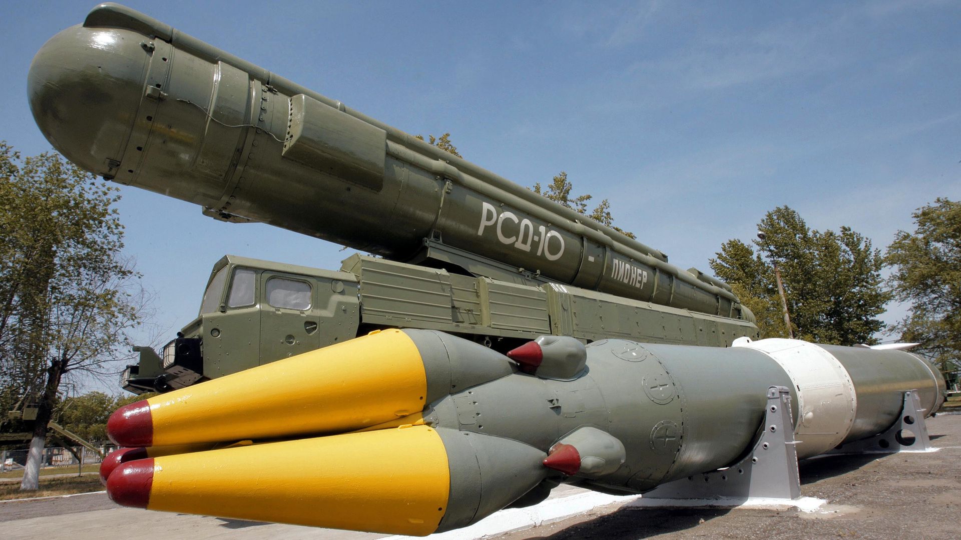 Ракетный комплекс средней дальности РСД-10 ПИОНЕР (по терминологии НАТО - SS-20) Ракетный комплекс средней дальности РСД-10 ПИОНЕР (по терминологии НАТО - SS-20) - РИА Новости, 1920, 06.05.2024