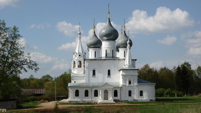 Крестовоздвиженский собор