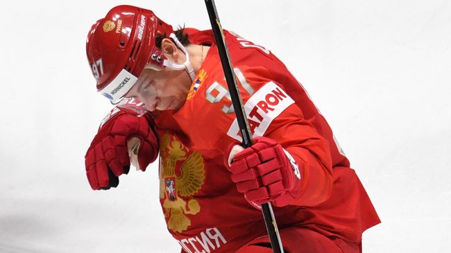 Форвард сборной России Никита Гусев радуется заброшенной шайбе Форвард сборной России Никита Гусев радуется заброшенной шайбе