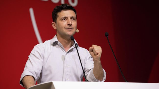 Президент Украины Владимир Зеленский принримает участие в iForum 2019 Президент Украины Владимир Зеленский принримает участие в iForum 2019