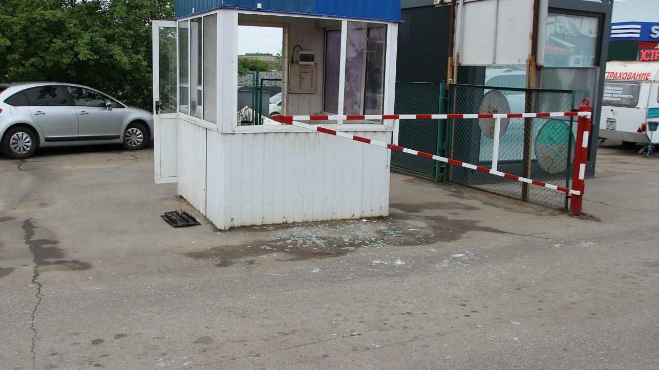 Поврежденный пункт пограничного контроля Первомайск на границе Украины и Приднестровья Поврежденный пункт пограничного контроля Первомайск на границе Украины и Приднестровья - РИА Новости, 1920, 01.09.2021