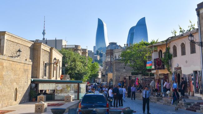 Баку Баку