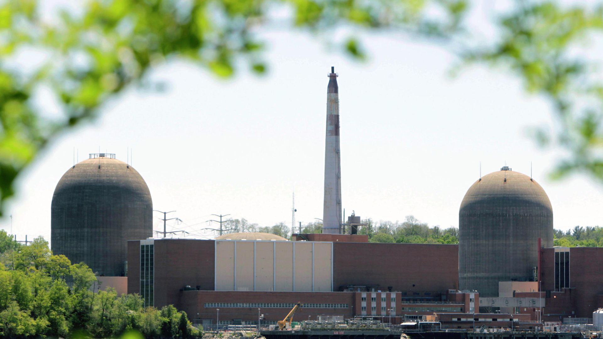 Атомная электростанция Indian Point в штате Нью-Йорк, США Атомная электростанция Indian Point в штате Нью-Йорк, США - РИА Новости, 1920, 29.10.2024