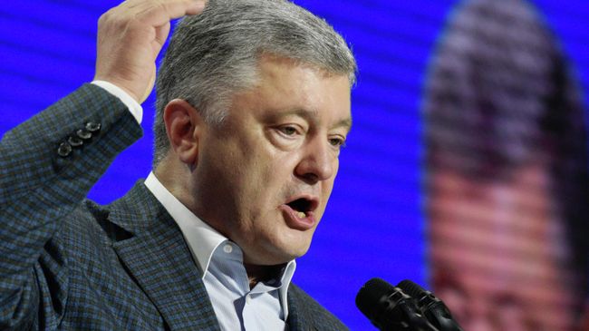 Петр Порошенко на съезде партии Европейская солидарность в Киеве