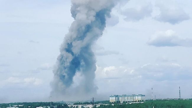Взрыв на оборонном заводе Кристал в Дзежинске. 1 июня 2019 Взрыв на оборонном заводе Кристал в Дзежинске. 1 июня 2019