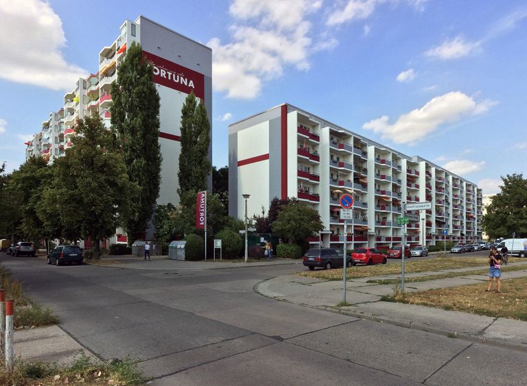 Модернизированные панельные дома в берлинских районах Марцан и Хеллерсдорф 