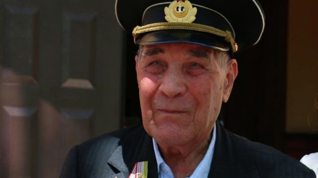 Ветеран Великой Отечественной войны Александр Лубенцов