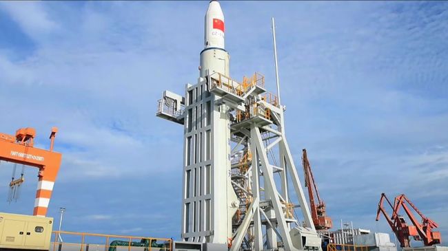 Пуск ракеты-носителя Чанчжэн с морской платформы в Желтом море Пуск ракеты-носителя Чанчжэн с морской платформы в Желтом море
