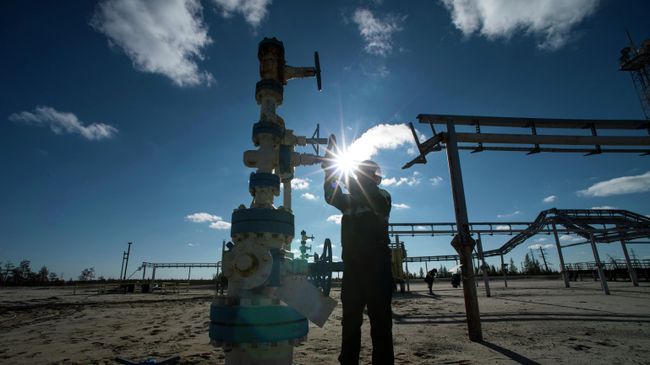 Добыча нефти в России. Архивное фото Добыча нефти в России. Архивное фото