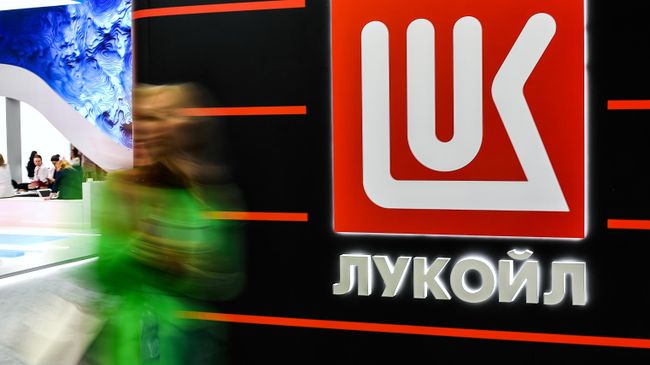 Стенд компании Лукойл 