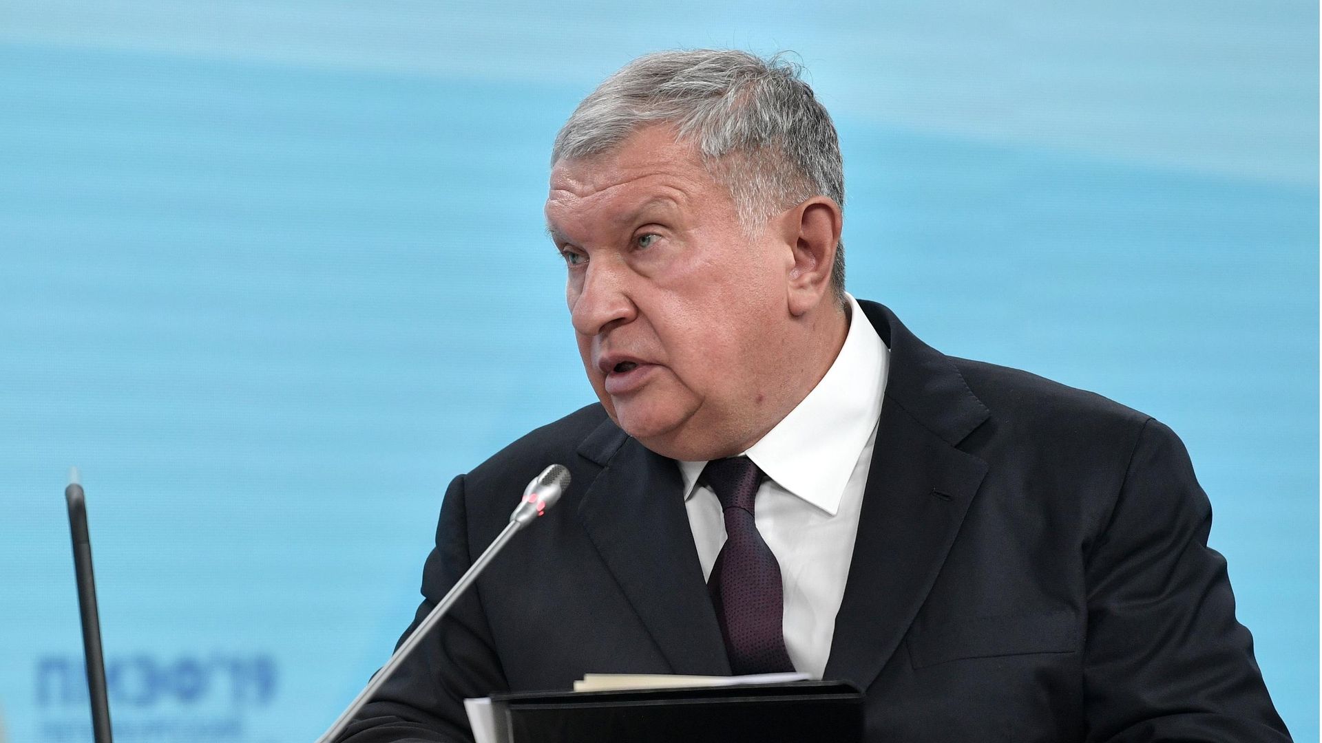 Председатель правления ОАО НК Роснефть Игорь Сечин Председатель правления ОАО НК Роснефть Игорь Сечин - РИА Новости, 1920, 27.10.2022