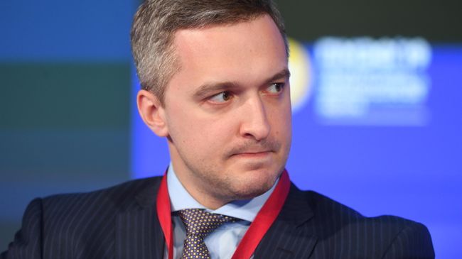 Заместитель министра экономического развития РФ Тимур Максимов на сессии Эффективные стратегии на потребительском рынке Китая в рамках Петербургского международного экономического форума 2019 Заместитель министра экономического развития РФ Тимур Максимов на сессии Эффективные стратегии на потребительском рынке Китая в рамках Петербургского международного экономического форума 2019