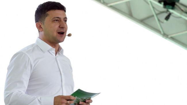 Президент Украины Владимир Зеленский на съезде партии Слуга народа в Киеве Президент Украины Владимир Зеленский на съезде партии Слуга народа в Киеве