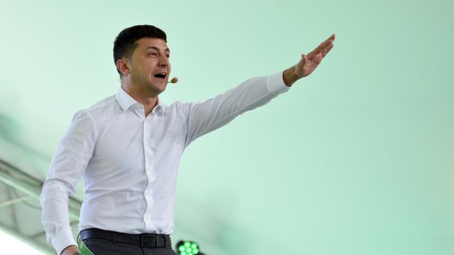 Президент Украины Владимир Зеленский на съезде партии Слуга народа в Киеве
