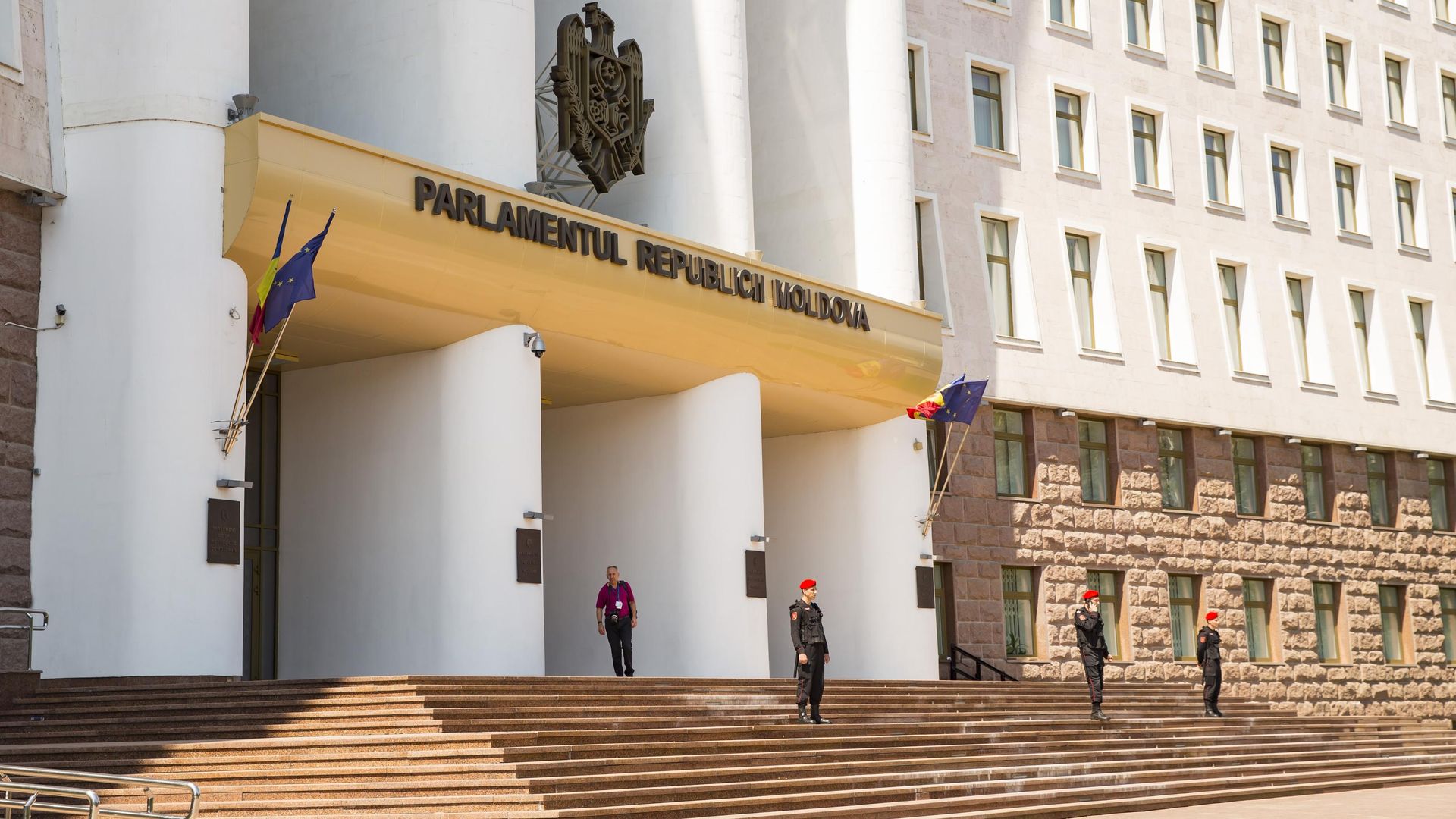 Здание парламента Молдавии в Кишиневе Здание парламента Молдавии в Кишиневе - РИА Новости, 1920, 02.04.2026
