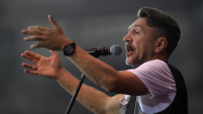 Лидер Группировки Ленинград Сегей Шнуров Лидер Группировки Ленинград Сегей Шнуров