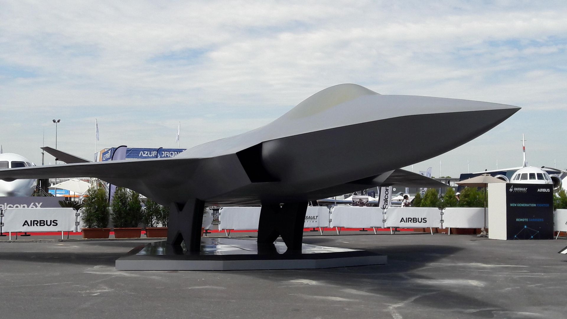 Новейший европейский истребитель 5-го поколения NGF (Next Generation Fighter) на международном аэрокосмическом салоне Paris Air Show 2019 во Франции Новейший европейский истребитель 5-го поколения NGF (Next Generation Fighter) на международном аэрокосмическом салоне Paris Air Show 2019 во Франции - РИА Новости, 1920, 07.12.2020