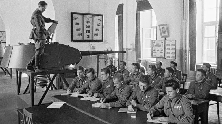 Выпускники Военной Академии им. Сталина. Москва, июнь 1941 года Выпускники Военной Академии им. Сталина. Москва, июнь 1941 года