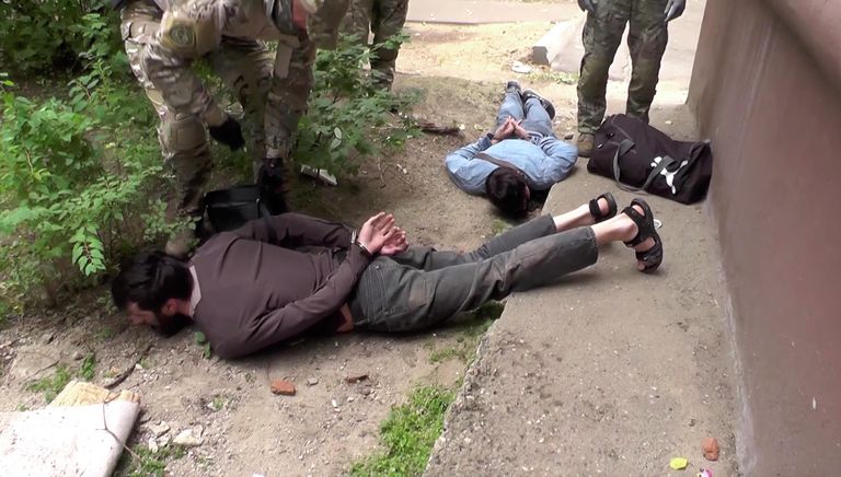 Задержание подозреваемых в финансировании террористов Задержание подозреваемых в финансировании террористов