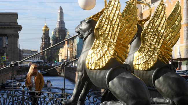 Банковский мост в Санкт-Петербурге. Архивное фото