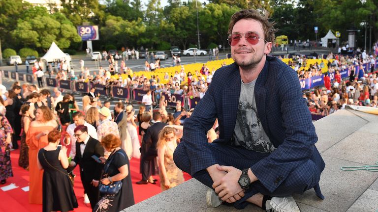 Актер Александр Петров на кинофестивале Кинотавр в Сочи Актер Александр Петров на кинофестивале Кинотавр в Сочи