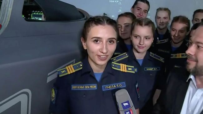 Стоп-кадр трансляции прямой линии президента РФ Владимира Путина Стоп-кадр трансляции прямой линии президента РФ Владимира Путина
