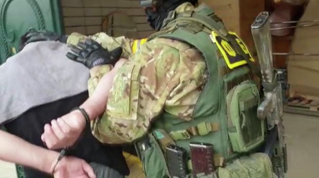 В Карачаево-Черкесии задержали членов религиозно-экстремистской организации В Карачаево-Черкесии задержали членов религиозно-экстремистской организации
