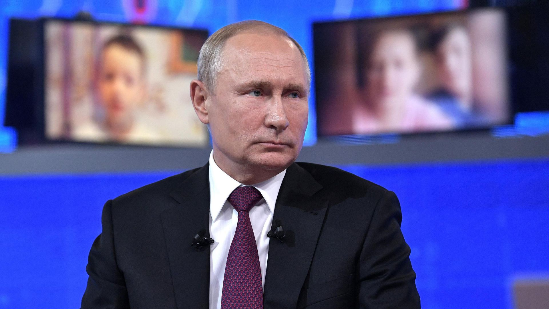 Прямая линия с президентом РФ Владимиром Путиным Прямая линия с президентом РФ Владимиром Путиным - РИА Новости, 1920, 29.06.2021