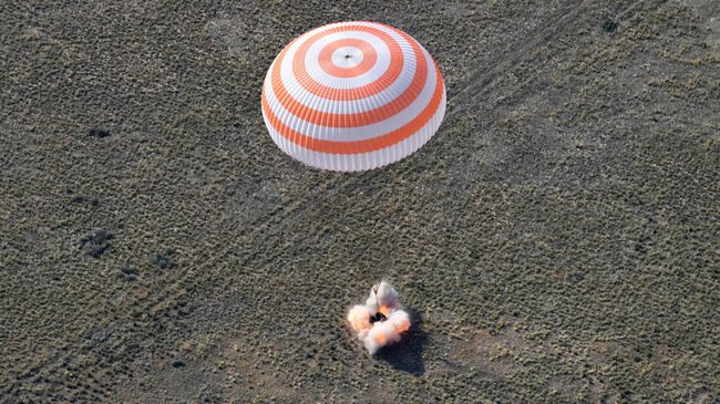 Посадка пилотируемого корабля Союз МС-11 Посадка пилотируемого корабля Союз МС-11