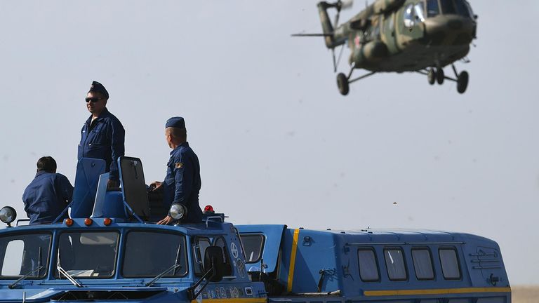 Посадка пилотируемого корабля Союз МС-11 Посадка пилотируемого корабля Союз МС-11