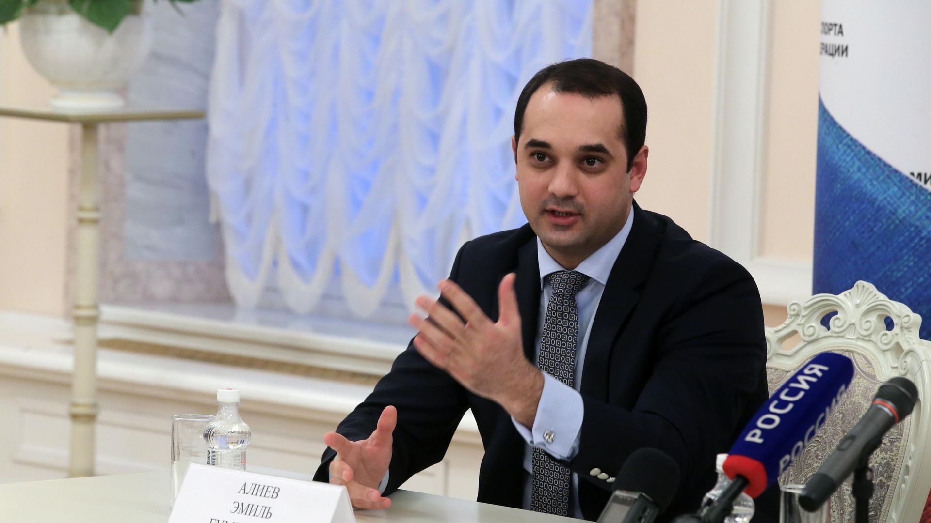 Президент ассоциации мини-футбола России (АМФР) Эмиль Алиев Президент ассоциации мини-футбола России (АМФР) Эмиль Алиев - РИА Новости, 1920, 29.12.2020