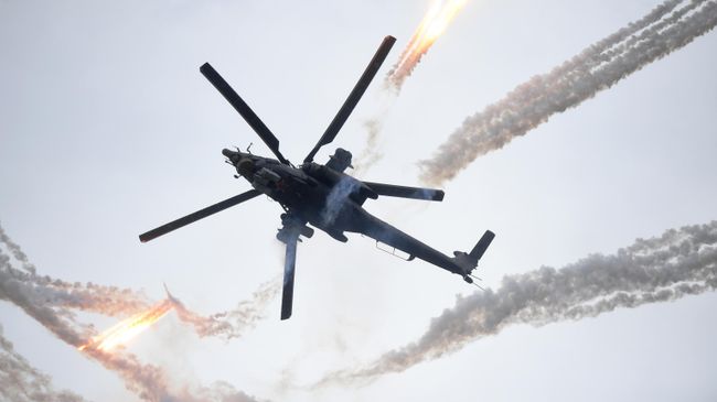 Вертолет Ми-28Н на Международном военно-техническом форуме Армия-2019 Вертолет Ми-28Н на Международном военно-техническом форуме Армия-2019