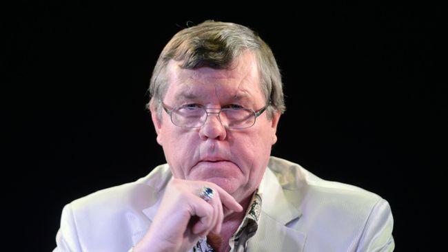 Пресс-конференция барда Александра Новикова в Екатеринбурге Пресс-конференция барда Александра Новикова в Екатеринбурге