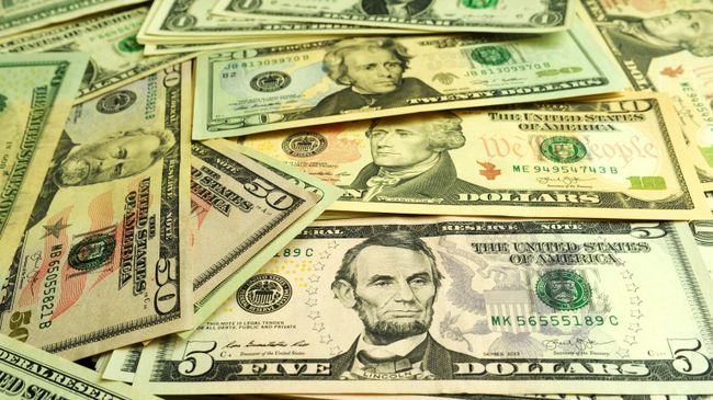 Банкноты долларов США Банкноты долларов США