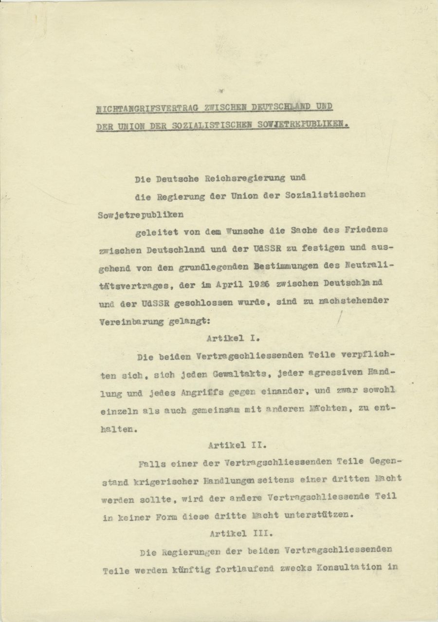 1939.08.23 Договор о ненападении. Лист 3